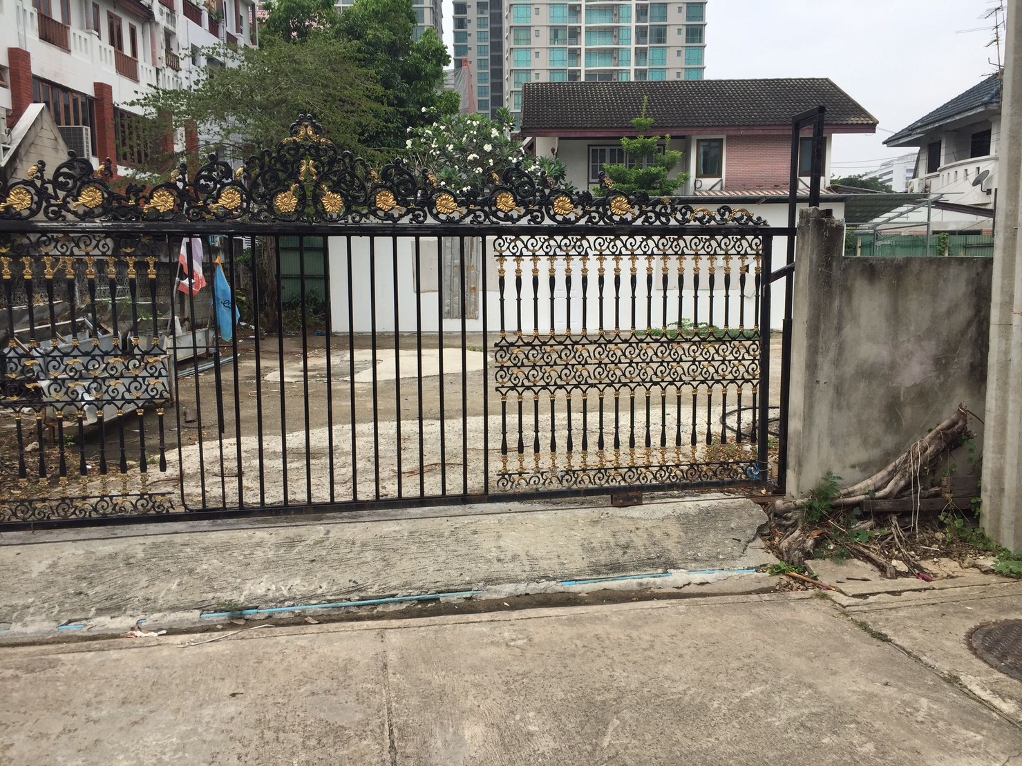   ❗❗ขาย-เช่าที่ดินเปล่า สุขุมวิทซอย 39❗❗ 	